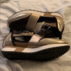 Steve Madden sneakers